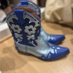 Jeffrey Campbell Blue and Silver Ankle Cowgirl Boots women size 8.5